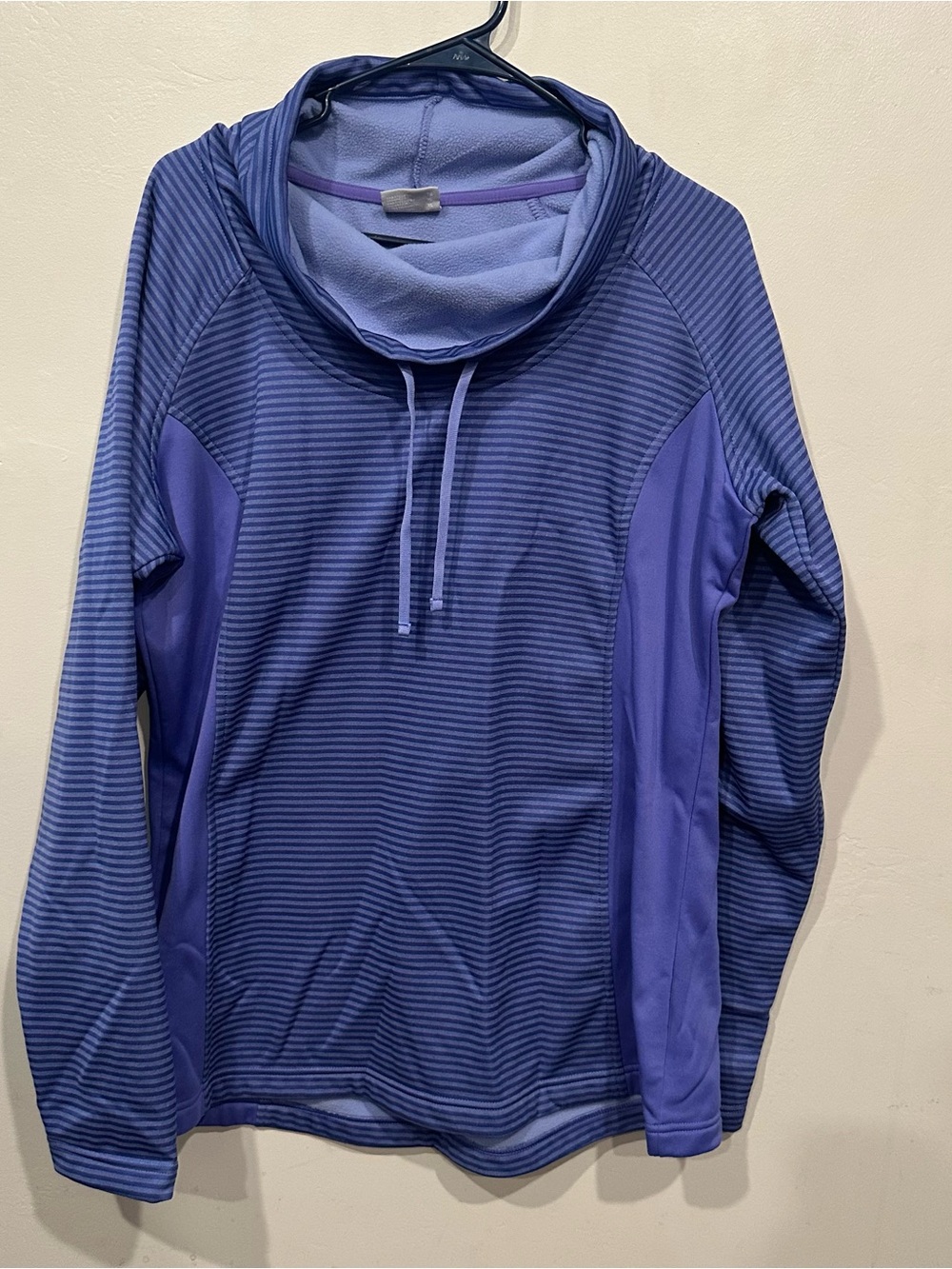 Columbia Lavender Purple Striped Cowl Neck Athletic Pullover Size XL